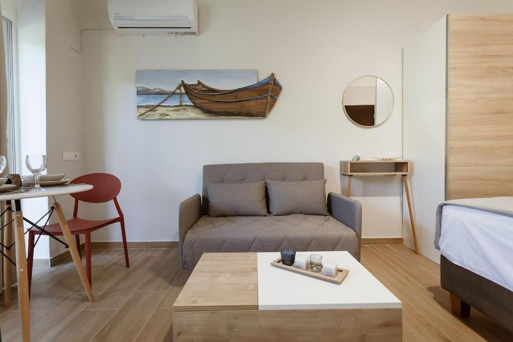 אסגורו Serenity Studio For Couples מראה חיצוני תמונה